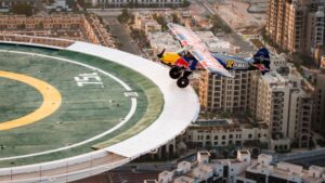 Pilot makes history after landing on top of a 56-story hotel